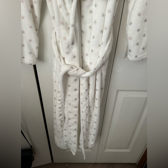 Ladies robe - Picture 4 of 8